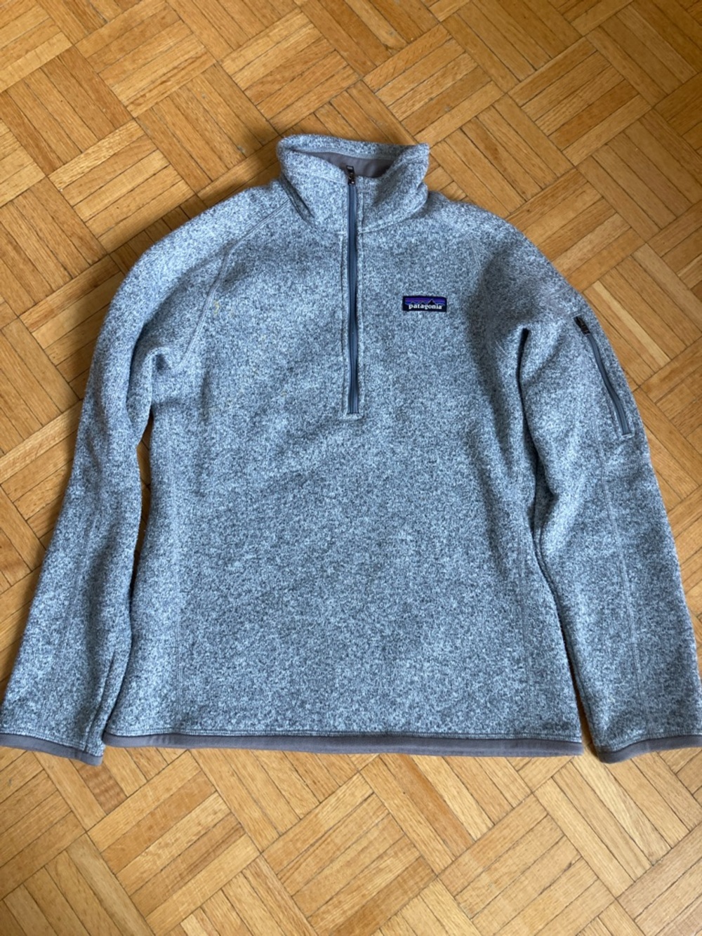 Patagonia Women’s Heather Gray Half-Zip Fleece Pullover